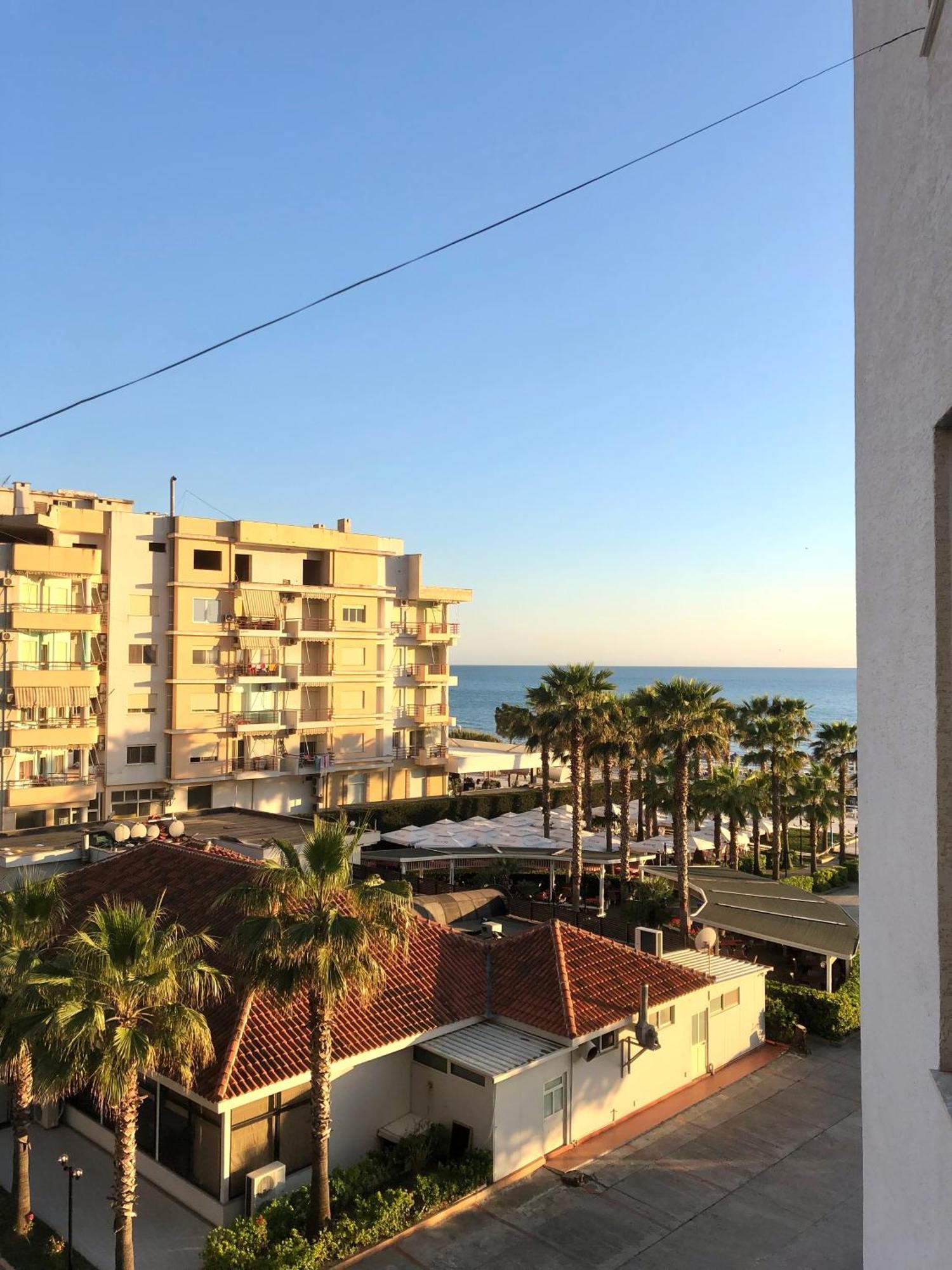 דורס Apartment Ermest ,Kavaje Rock מראה חיצוני תמונה